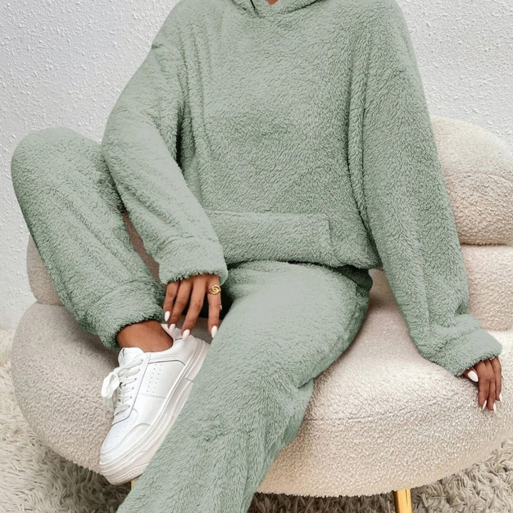 Tamara | Damen Frühlings Cozy Kapuzen-Loungewear-Set - Elle Zürich