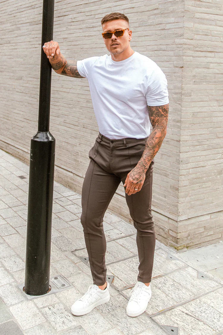 Erik | Herren Frühling Slim-Fit Hose mit Tapered Schnitt - Elle Zürich