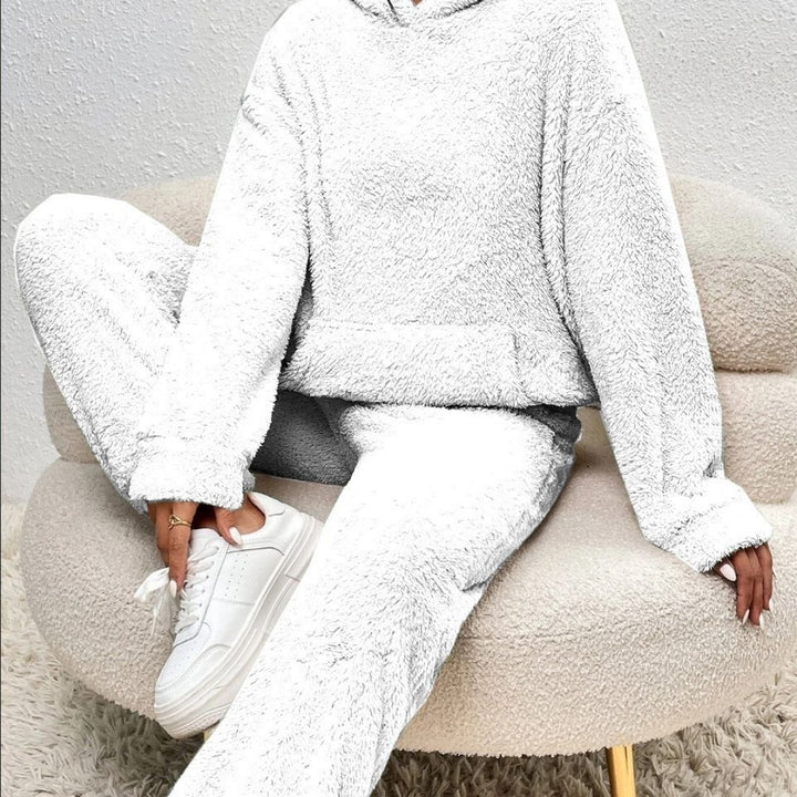 Tamara | Damen Frühlings Cozy Kapuzen-Loungewear-Set - Elle Zürich