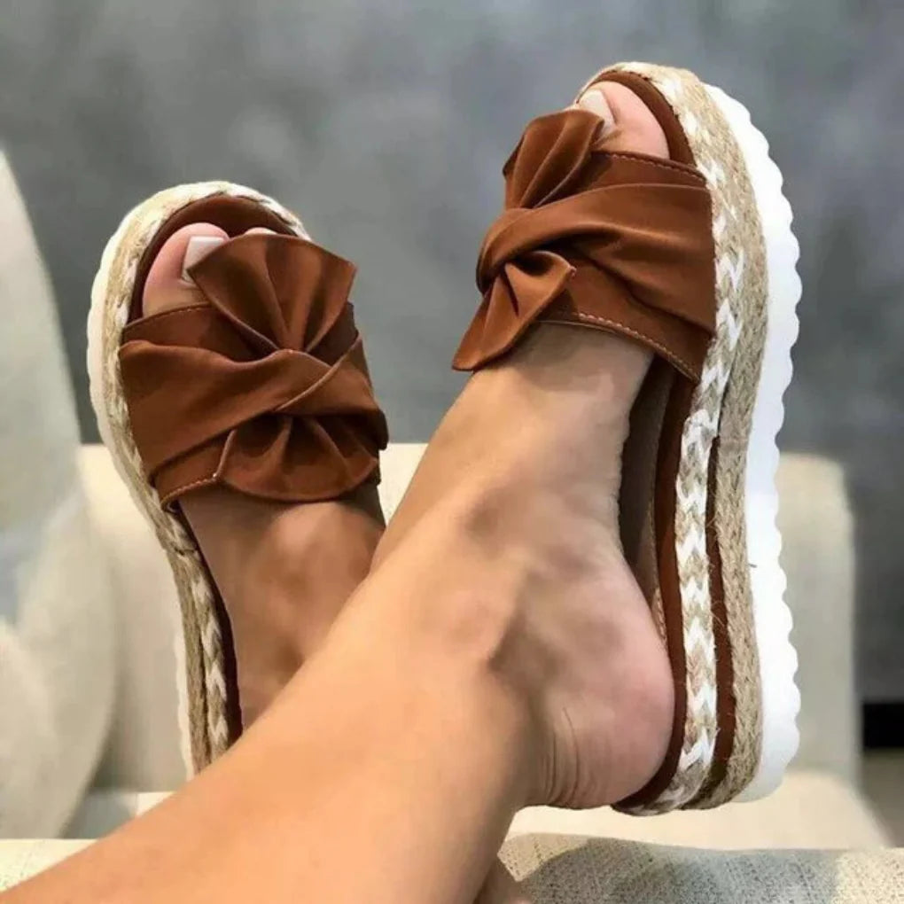 Franziska | Damen Frühlings Plateau Slide Sandalen mit Schleife - Elle Zürich