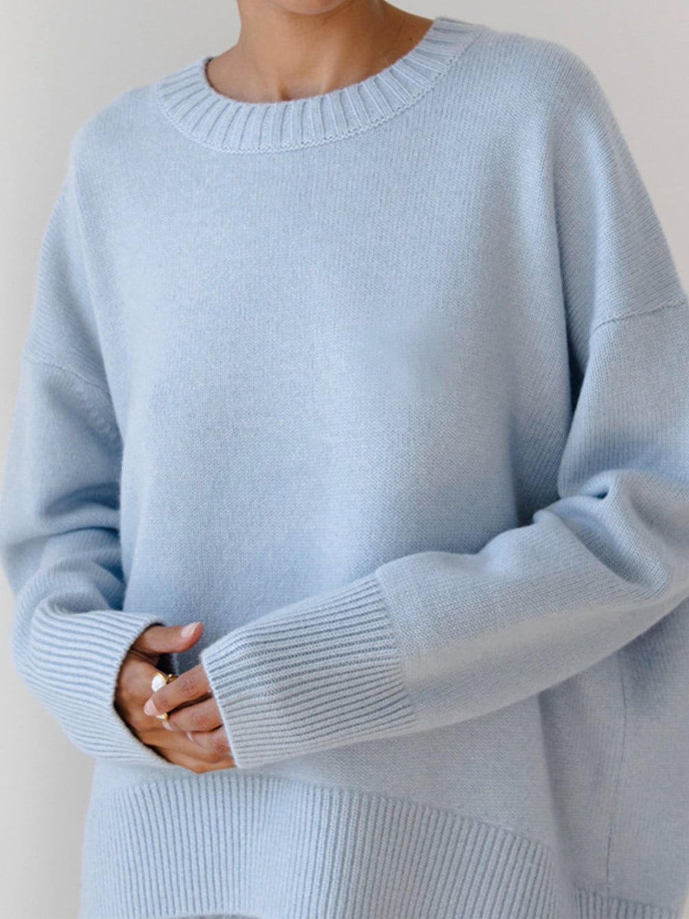 Megan | Women’s Winter Oversized Knit Pullover Sweater - Elle Zürich