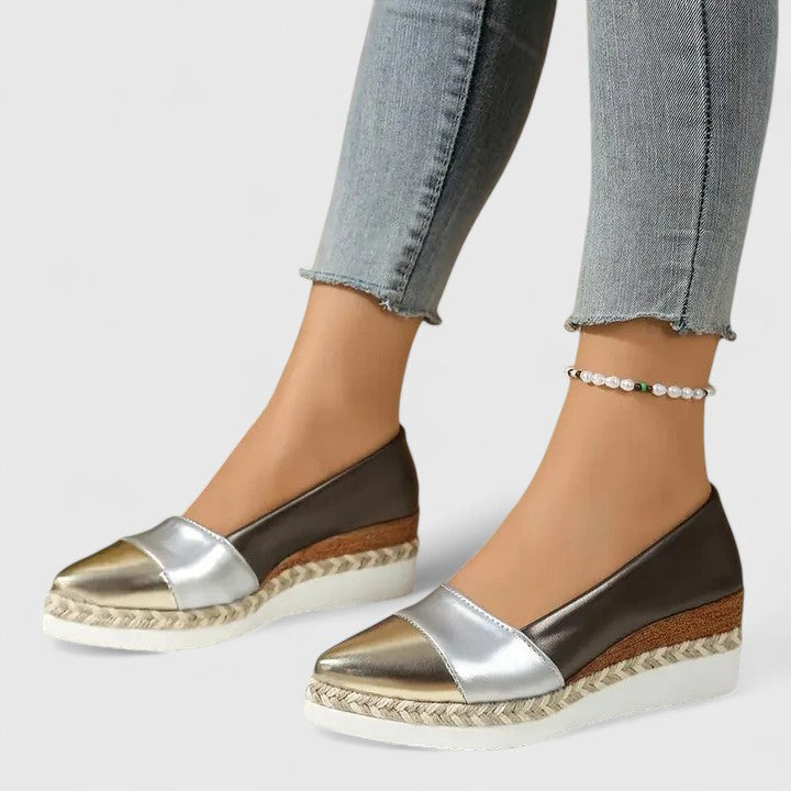 Sandra | Damen Frühling Keilabsatz Slip-On Schuhe mit Spitzer Zehenpartie - Elle Zürich