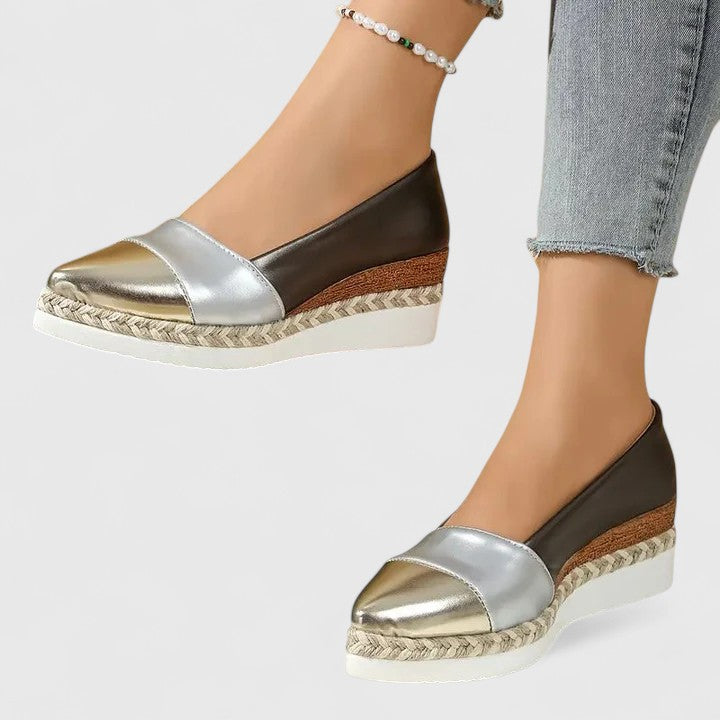 Sandra | Damen Frühling Keilabsatz Slip-On Schuhe mit Spitzer Zehenpartie - Elle Zürich