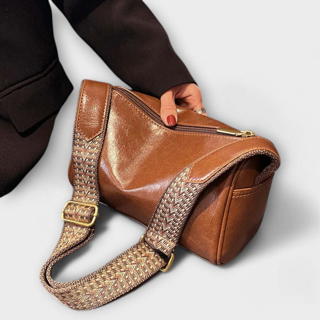 Emilia | Moderne Damen-Schultertasche für den Alltag - Elle Zürich
