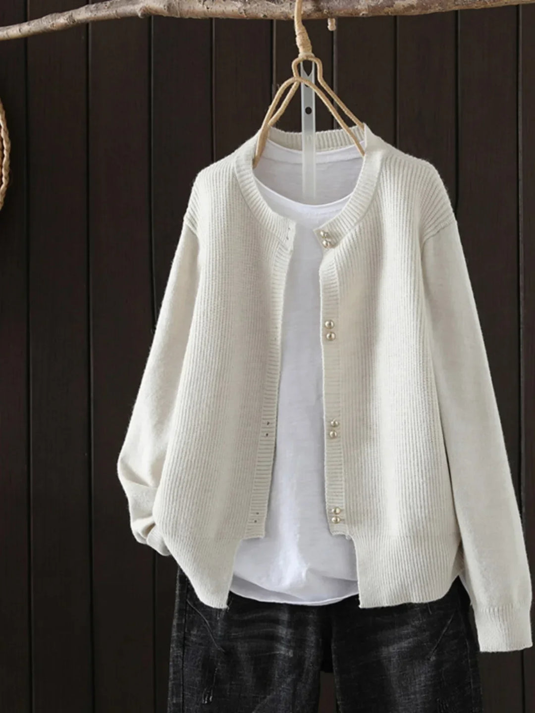 Helga | Damen Winter Gemütlicher Cardigan mit Perlenknöpfen - Elle Zürich