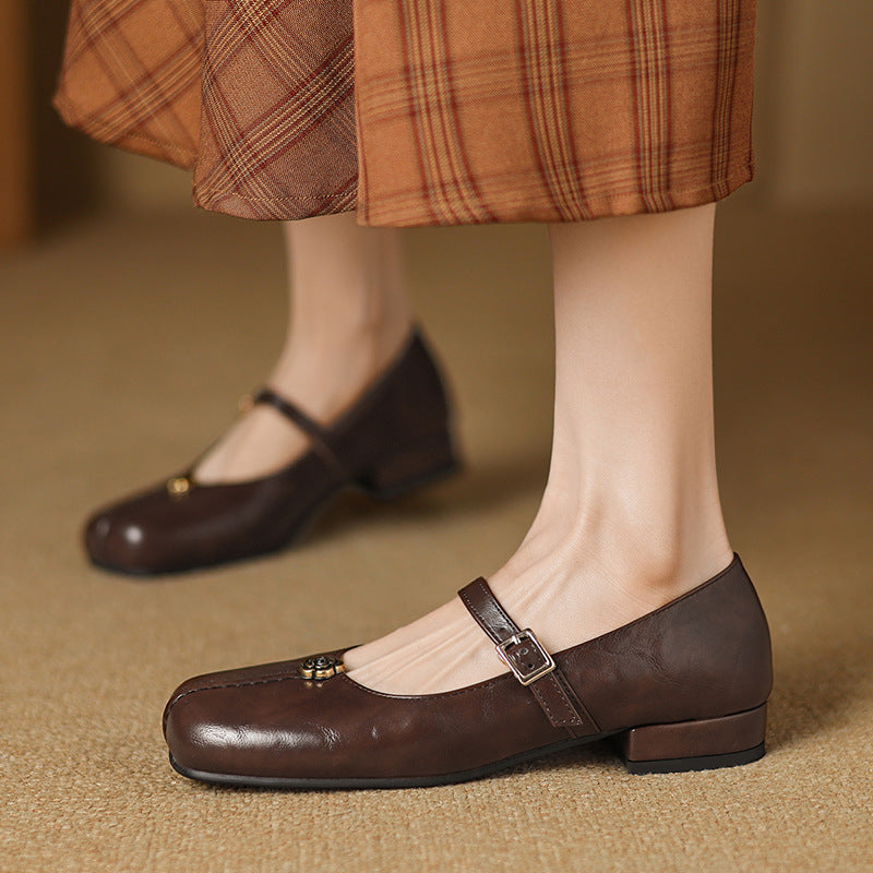 Dorothea | Damen Frühlings Ballerinas mit Riemen - Elle Zürich