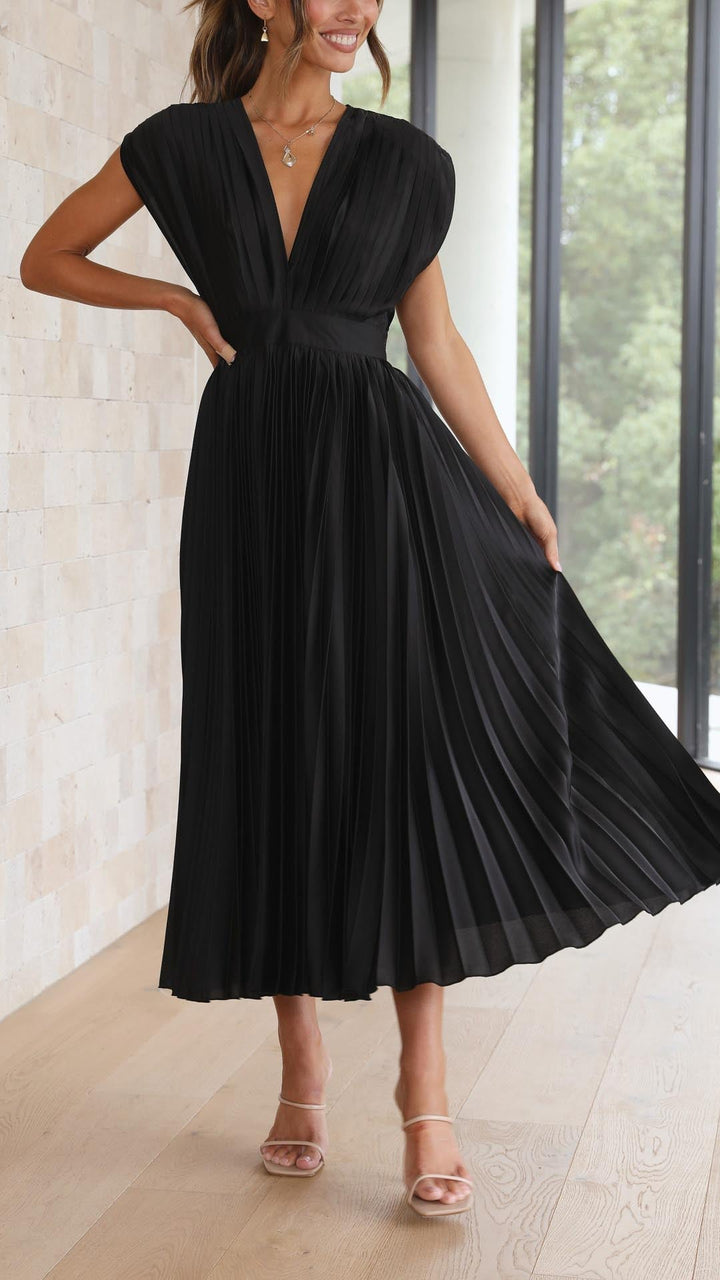 Angela | Damen Klassisches Plissiertes Maxikleid - Elle Zürich
