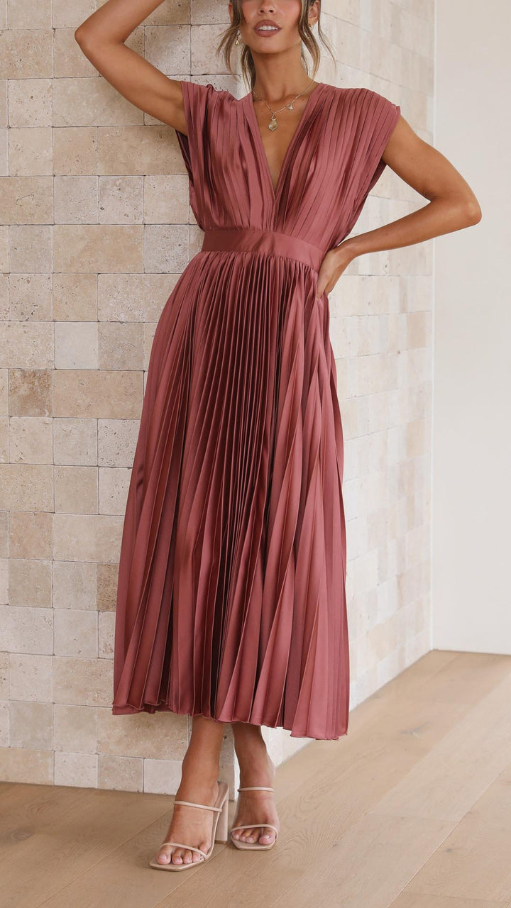 Angela | Damen Klassisches Plissiertes Maxikleid - Elle Zürich