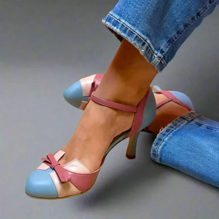 Barbara | Damen Klassische Pumps mit Schleifenriemen und mittlerem Absatz - Elle Zürich