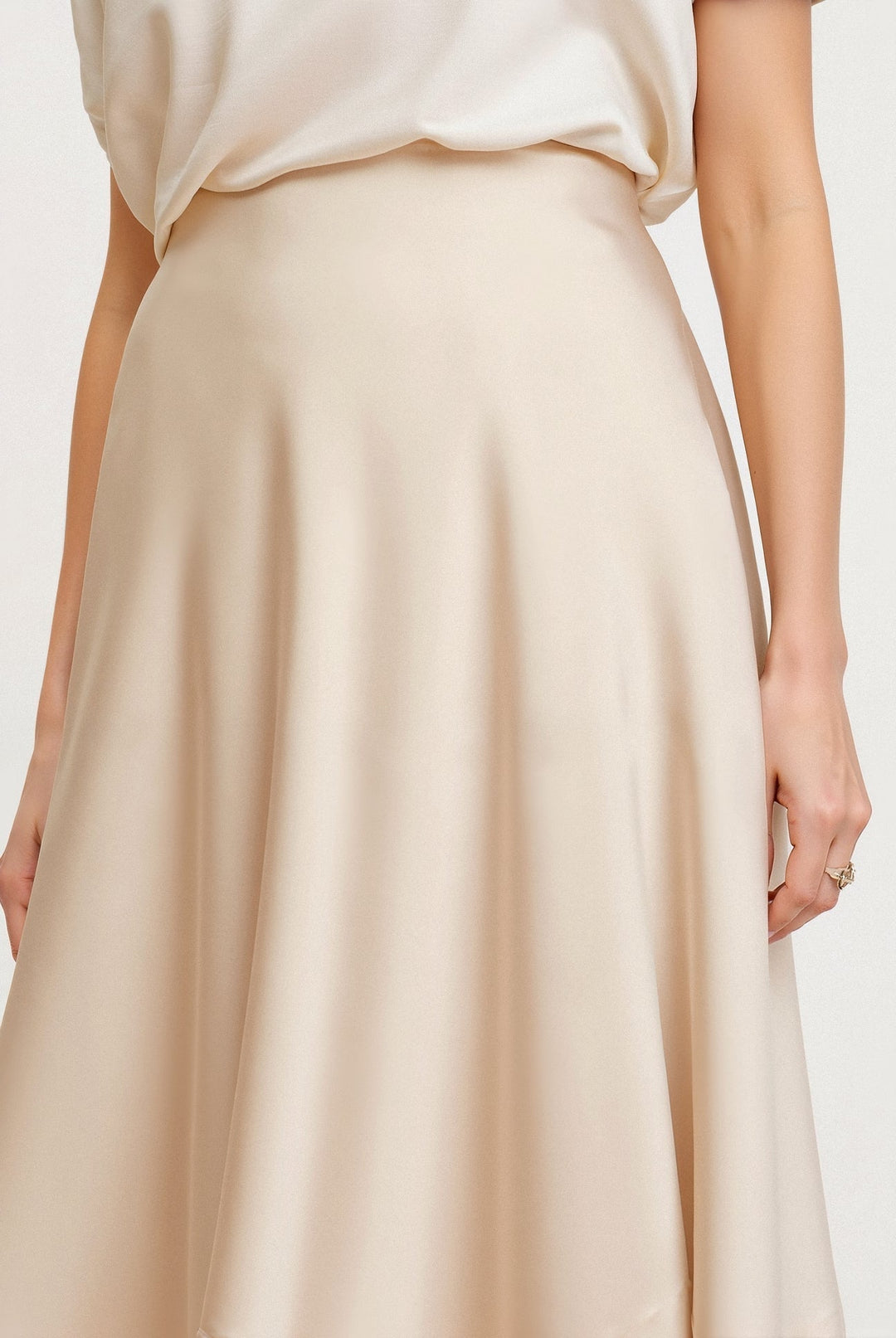 Maya | Women’s High Waist Maxi Skirt Silhouette - Elle Zürich