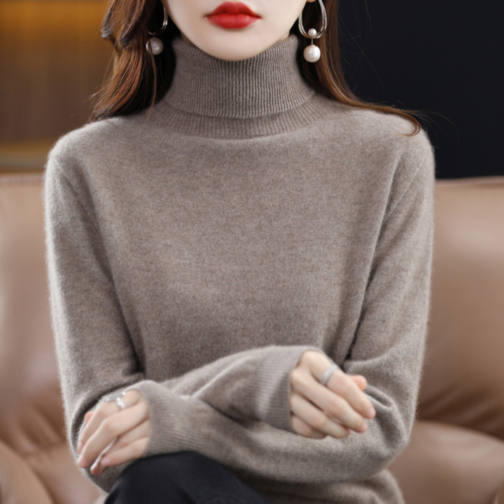 Michelle | Women’s Winter Classic Turtleneck Knit Sweater - Elle Zürich