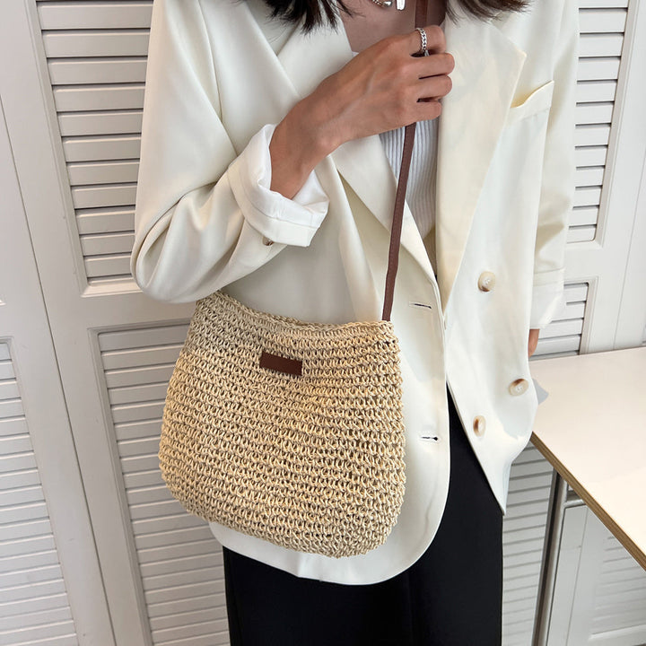 Addison | Women’s Shoulder Bag With Relaxed Style - Elle Zürich