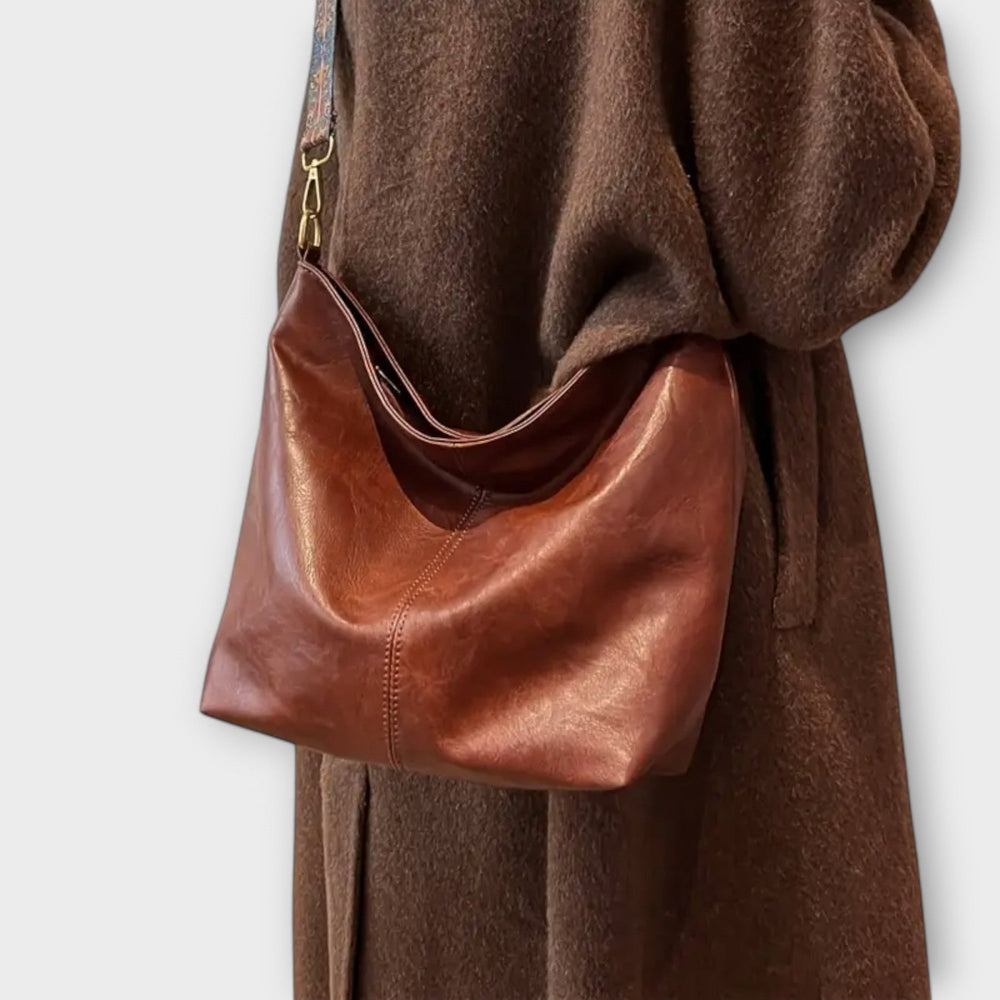 Olivia | Women’s Shoulder Bag With Unique Strap - Elle Zürich