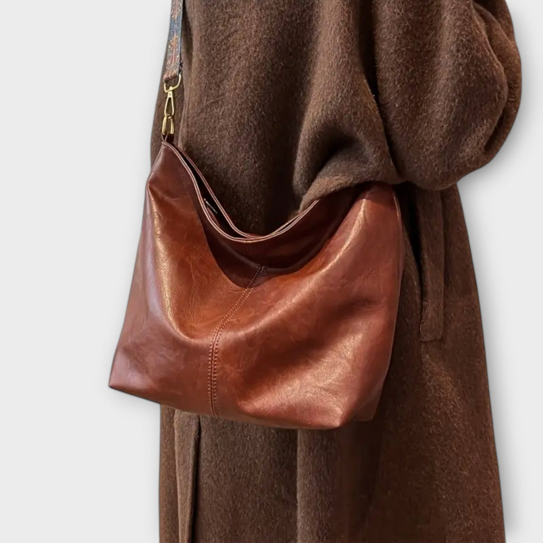 Olivia | Women’s Shoulder Bag With Unique Strap - Elle Zürich