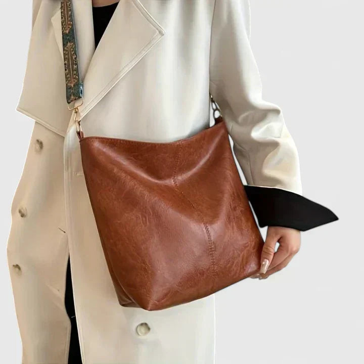Kimberly | Women’s Shoulder Bag With Unique Style - Elle Zürich