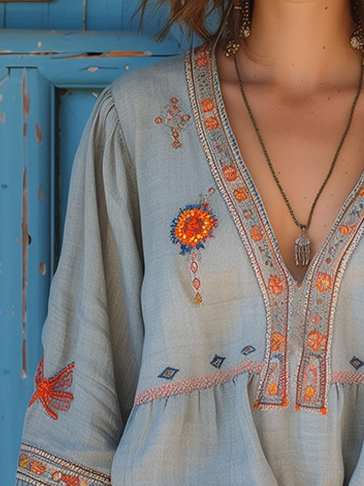 Yvonne | Damen Boho-Bluse mit Stickerei und V-Ausschnitt - Elle Zürich