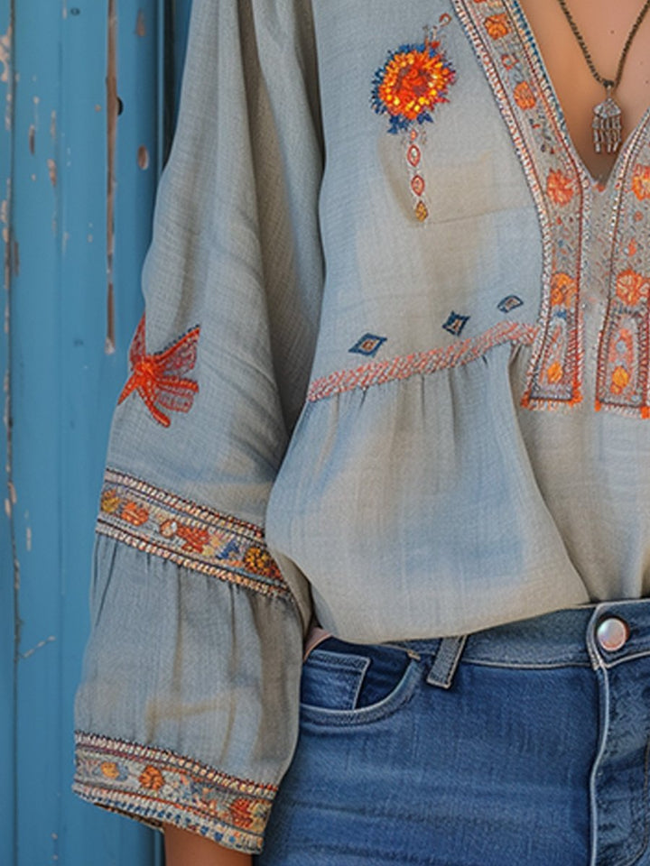 Yvonne | Damen Boho-Bluse mit Stickerei und V-Ausschnitt - Elle Zürich