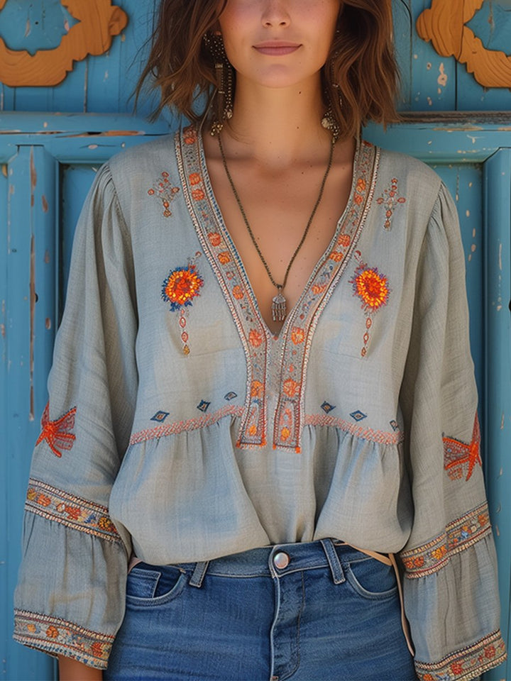 Yvonne | Damen Boho-Bluse mit Stickerei und V-Ausschnitt - Elle Zürich