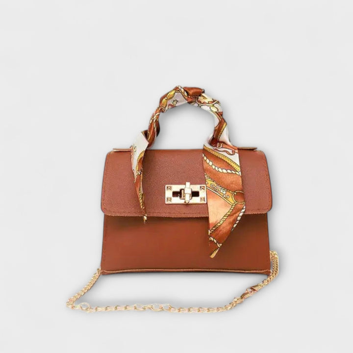 Elizabeth | Women’s Elegant Chain Handbag - Elle Zürich